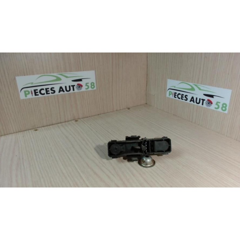 Platine feu arriere gauche RENAULT LAGUNA 1 PHASE 2 d’occasion