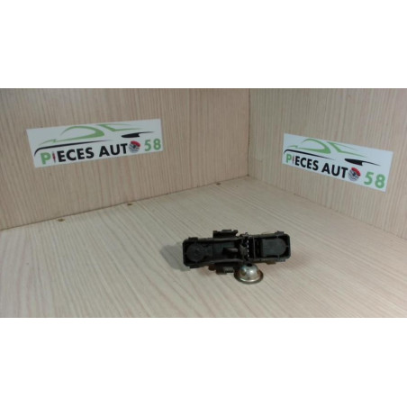 Platine feu arriere gauche RENAULT LAGUNA 1 PHASE 2 d’occasion