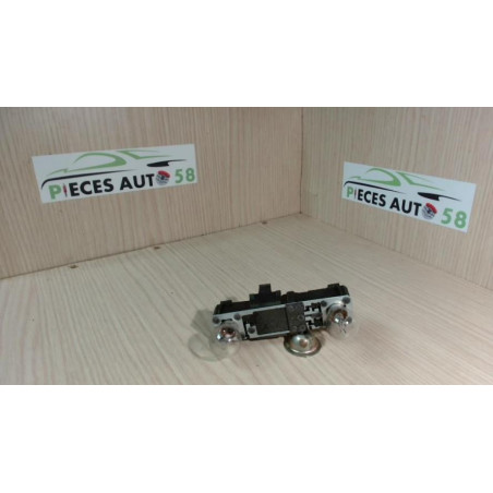 Platine feu arriere droit RENAULT SAFRANE PHASE 2 d’occasion