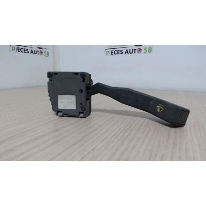 Commodo d'essuie glaces RENAULT R19 PHASE 1 d’occasion