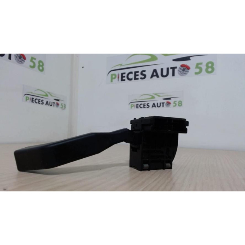 Commodo d'essuie glaces RENAULT R19 PHASE 1 d’occasion