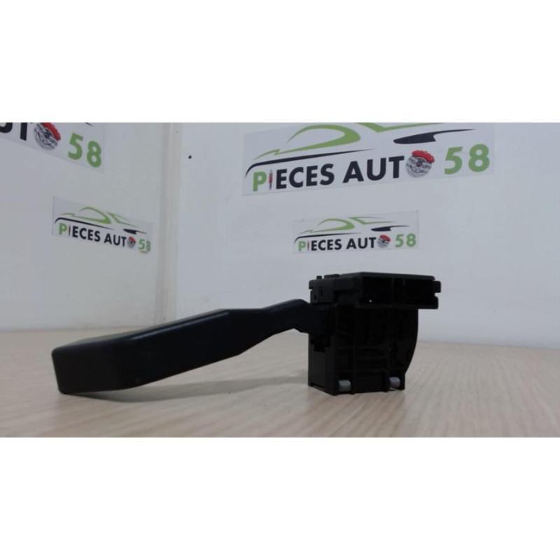 Commodo d'essuie glaces RENAULT R19 PHASE 1 d’occasion