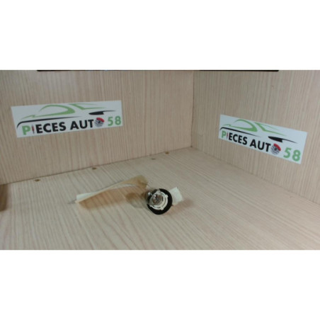 Platine feu arriere gauche SEAT CORDOBA 1 PHASE 2 d’occasion