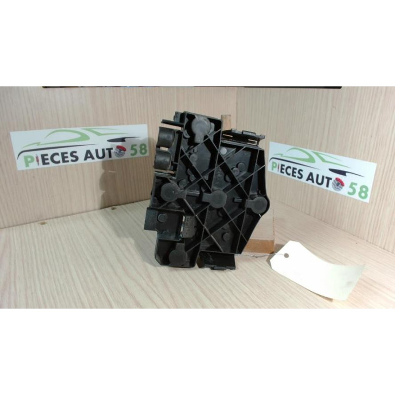 Platine feu arriere gauche VOLKSWAGEN  d’occasion