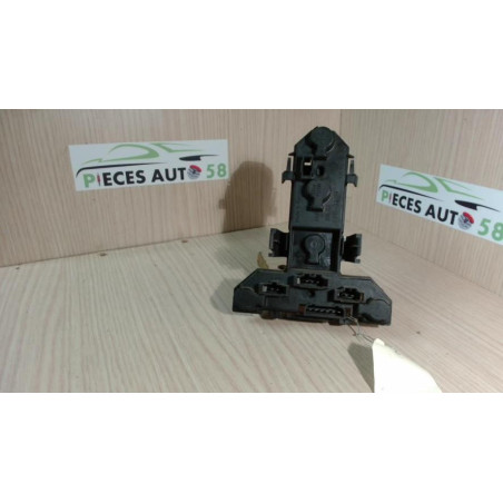 Platine feu arriere droit VOLKSWAGEN  d’occasion