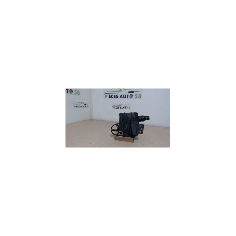 Commodo d'essuie glaces RENAULT SCENIC 2 PHASE 1 d’occasion