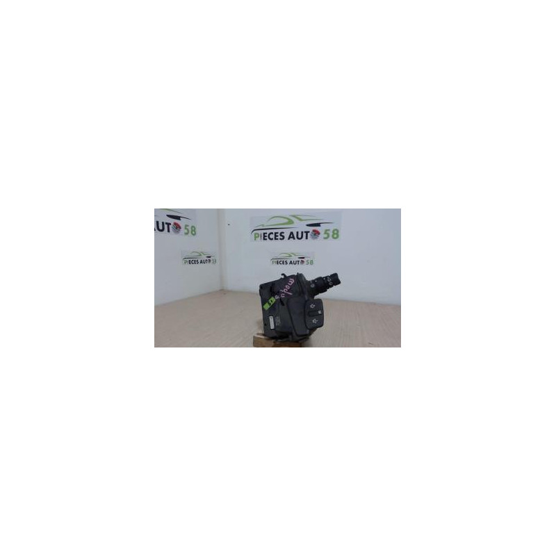 Commodo d'essuie glaces RENAULT  d’occasion