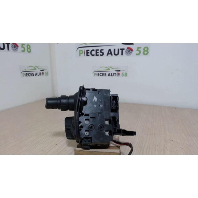 Commodo d'essuie glaces RENAULT SCENIC 2 PHASE 1 d’occasion