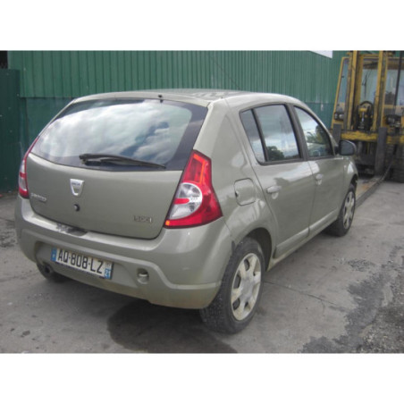 Platine feu arriere droit DACIA SANDERO 1 d’occasion