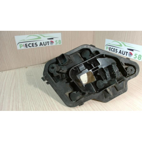 Platine feu arriere droit OPEL ASTRA H GTC PHASE 1 d’occasion