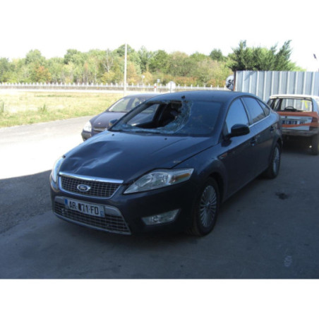 Platine feu arriere droit FORD MONDEO 3 PHASE 1 d’occasion