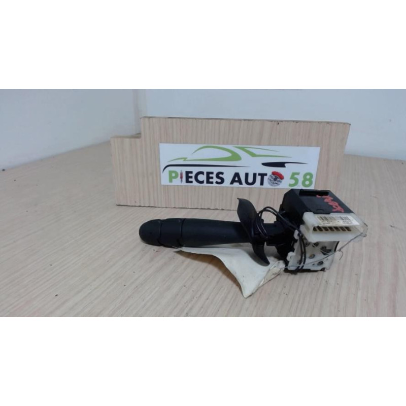 Commodo d'essuie glaces RENAULT SCENIC 1 PHASE 2 d’occasion