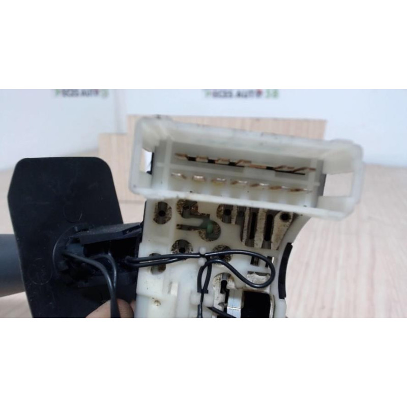Commodo d'essuie glaces RENAULT CLIO 2 PHASE 1 d’occasion