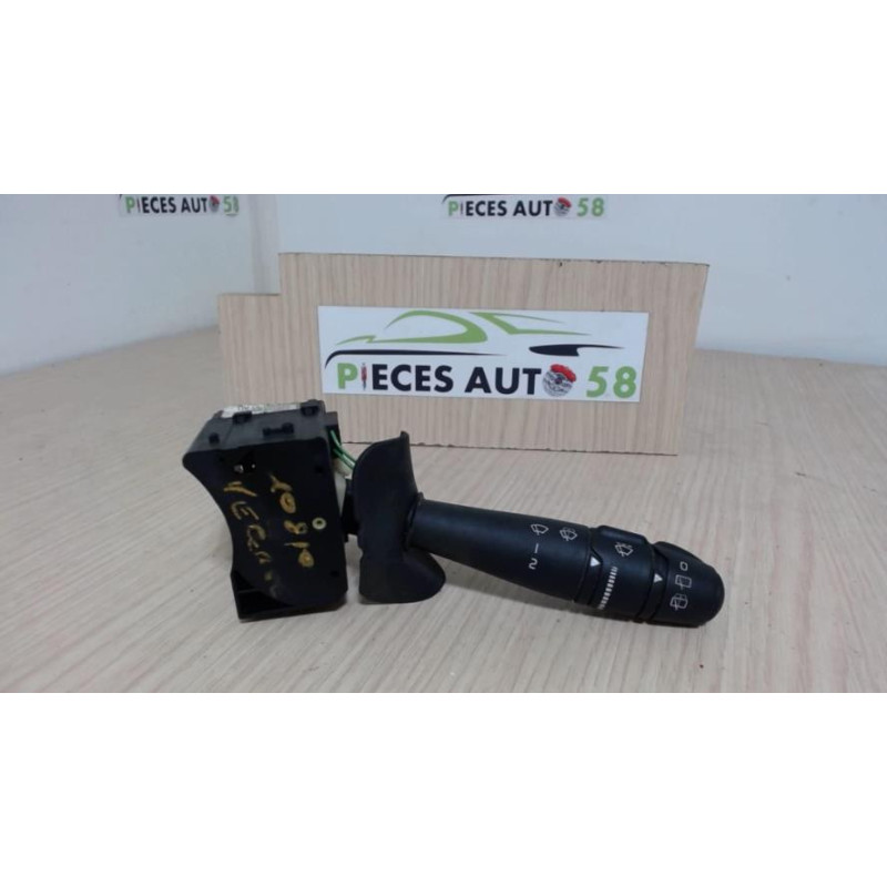 Commodo d'essuie glaces RENAULT MEGANE 1 PHASE 2 d’occasion
