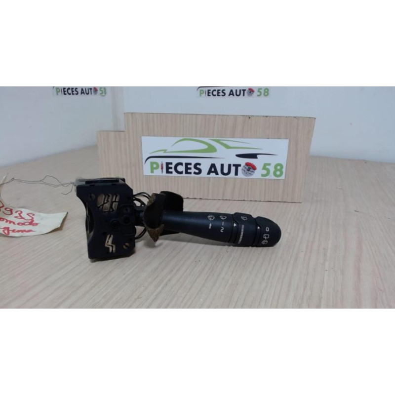 Commodo d'essuie glaces RENAULT LAGUNA 1 PHASE 1 d’occasion