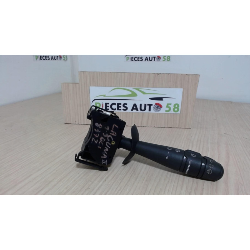 Commodo d'essuie glaces RENAULT LAGUNA 2 PHASE 1 BREAK d’occasion