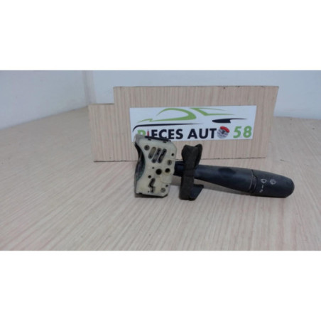 Commodo d'essuie glaces RENAULT TRAFIC 1 PHASE 3 d’occasion