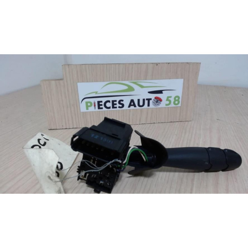 Commodo phare RENAULT CLIO 2 PHASE 2 d’occasion