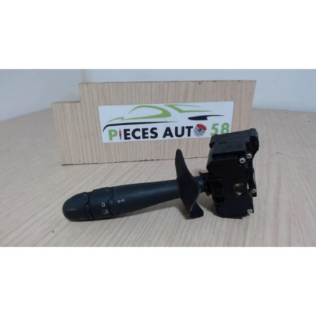 Commodo phare RENAULT CLIO 2 PHASE 1 d’occasion