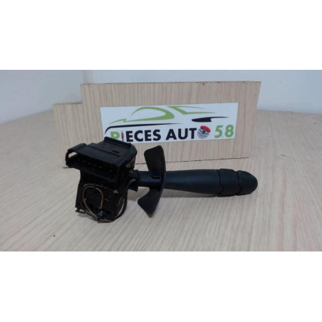 Commodo phare RENAULT CLIO 2 PHASE 1 d’occasion