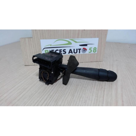 Commodo phare RENAULT CLIO 2 PHASE 1 d’occasion