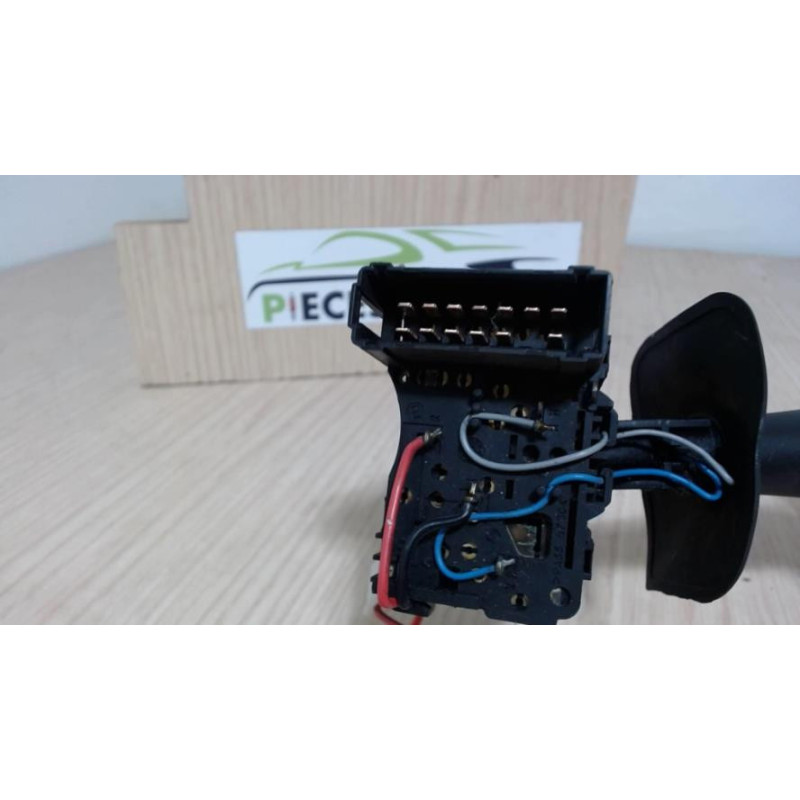 Commodo phare RENAULT CLIO 2 PHASE 1 d’occasion