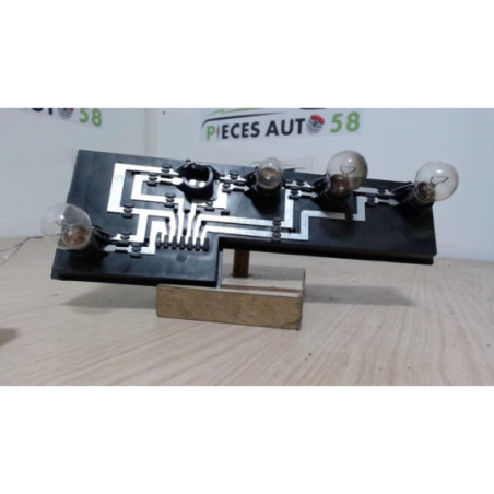 Platine feu arriere gauche LANCIA  d’occasion