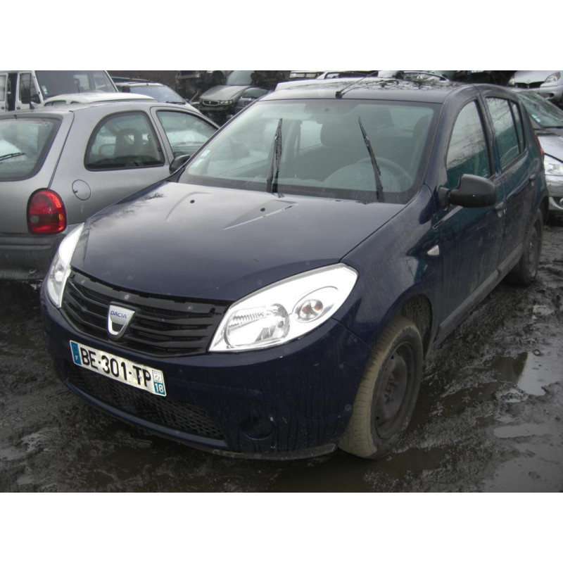Platine feu arriere gauche DACIA SANDERO 1 d’occasion