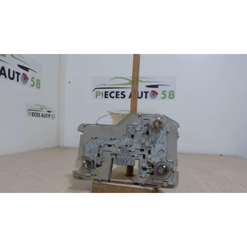 Platine feu arriere droit OPEL  d’occasion