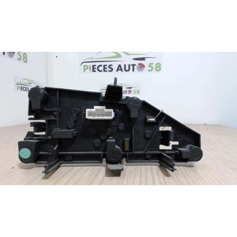 Platine feu arriere droit PEUGEOT 406 PHASE 2 d’occasion