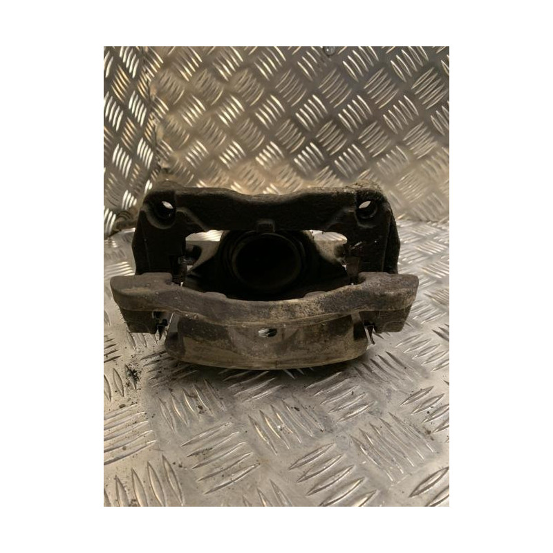 Etrier avant gauche (freinage) NISSAN QASHQAI 1 PHASE 1 d’occasion