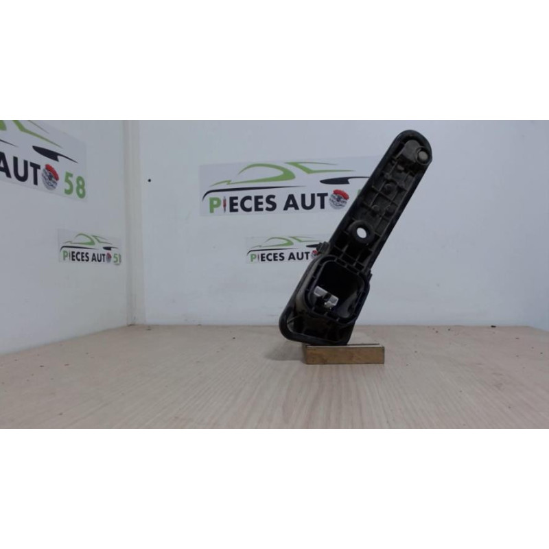 Platine feu arriere droit PEUGEOT 206 PHASE 1 BREAK d’occasion
