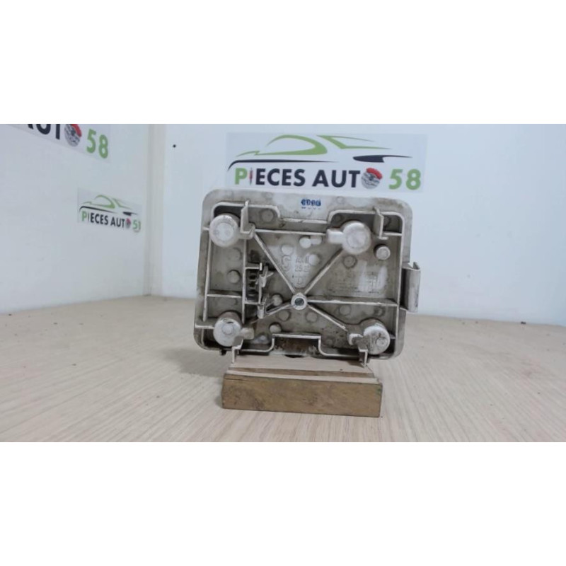 Platine feu arriere droit PEUGEOT  d’occasion