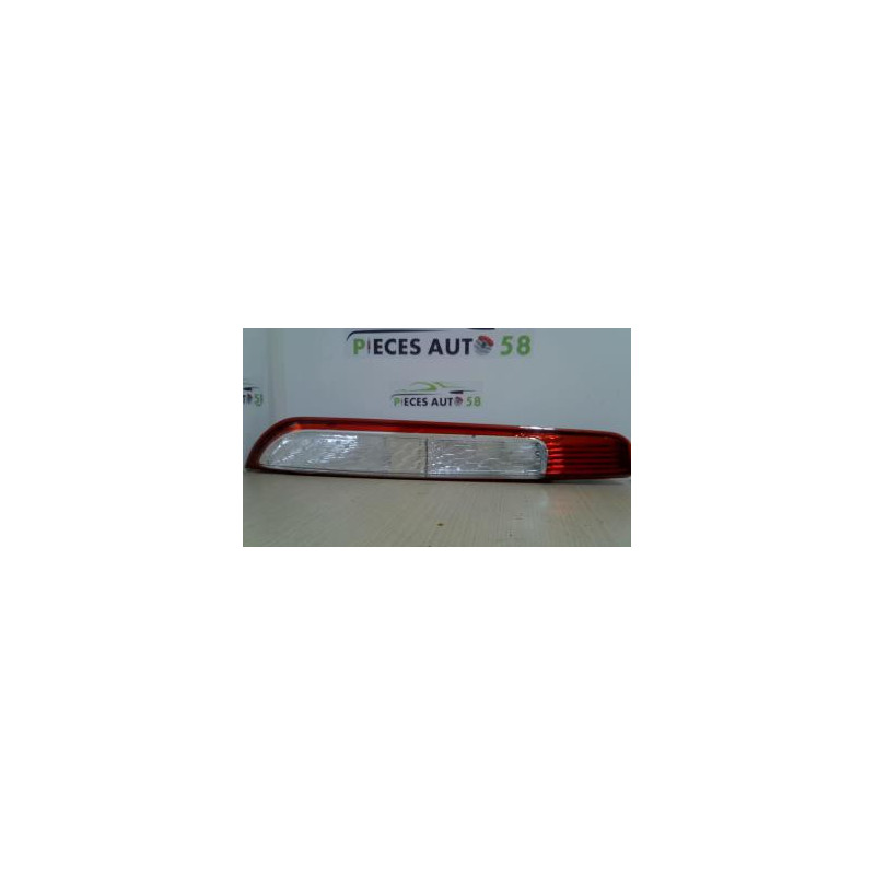 Feu arriere principal gauche (feux) FORD FOCUS 2 PHASE 2 d’occasion