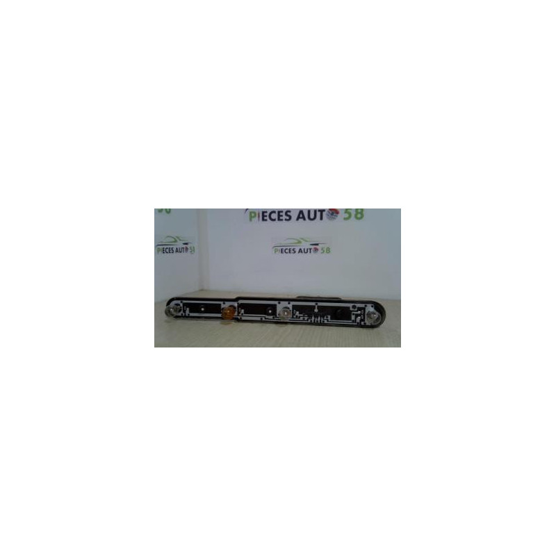 Platine feu arriere gauche FORD C-MAX 1 PHASE 1 d’occasion