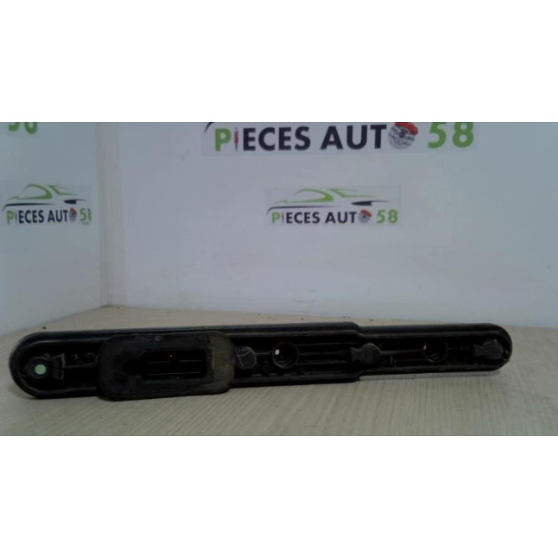 Platine feu arriere gauche FORD C-MAX 1 PHASE 1 d’occasion