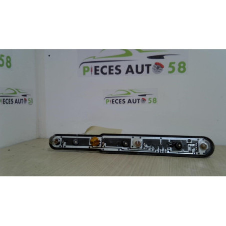 Platine feu arriere gauche FORD C-MAX 1 PHASE 1 d’occasion