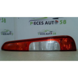 Feu arriere principal droit (feux) FORD C-MAX 1 PHASE 1 d’occasion