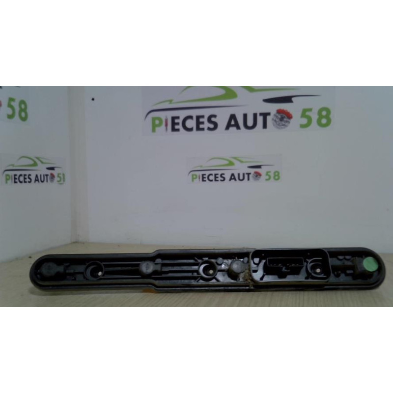 Platine feu arriere droit FORD C-MAX 1 PHASE 1 d’occasion