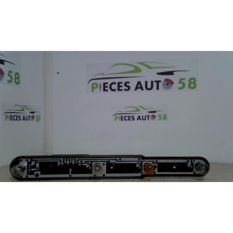 Platine feu arriere gauche FORD C-MAX 1 PHASE 1 d’occasion