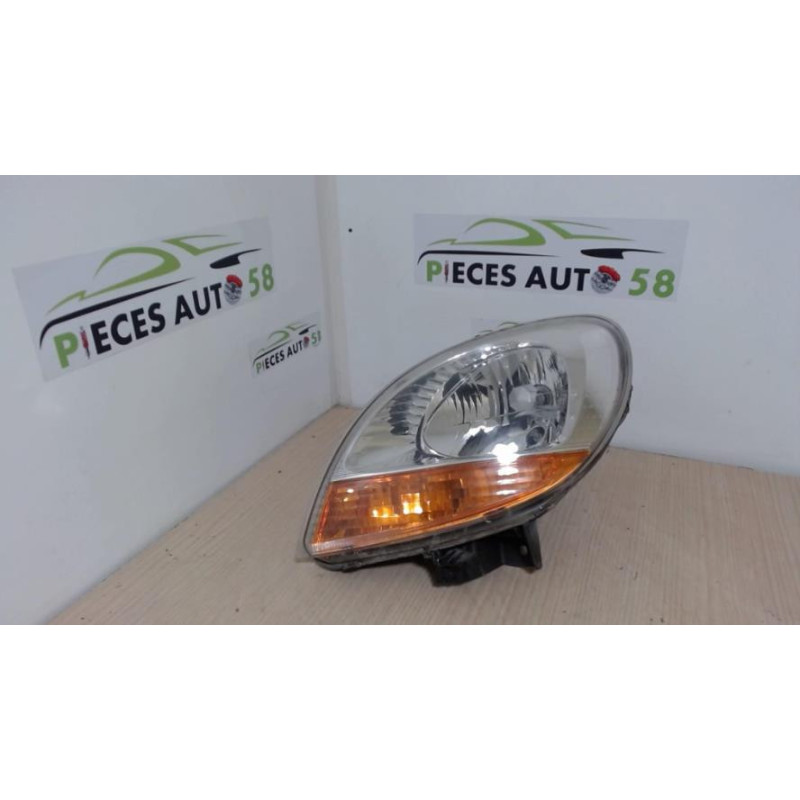 Optique avant principal gauche (feux)(phare) RENAULT KANGOO 1 PHASE 2 d’occasion