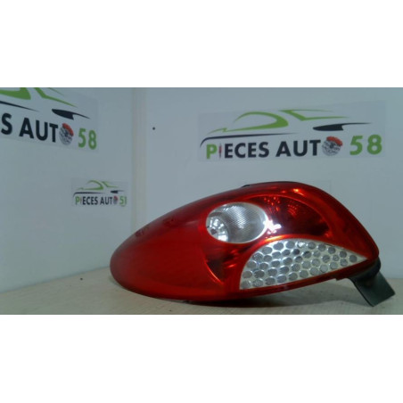 Feu arriere principal gauche (feux) PEUGEOT 206+ d’occasion