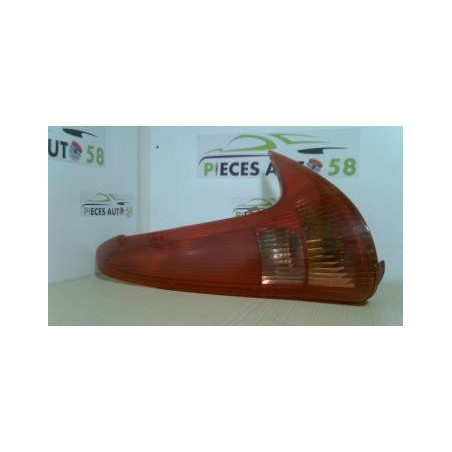 Feu arriere principal droit (feux) PEUGEOT 206 PHASE 2 BREAK d’occasion