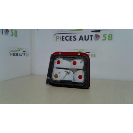 Feu arriere principal droit (feux) PEUGEOT 205 PHASE 2 d’occasion