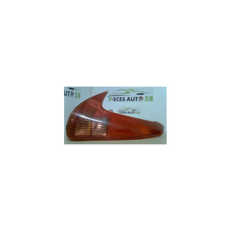 Feu arriere principal gauche (feux) PEUGEOT 206 PHASE 1 BREAK d’occasion