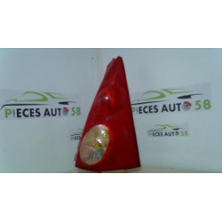 Feu arriere principal droit (feux) PEUGEOT 107 PHASE 1 d’occasion