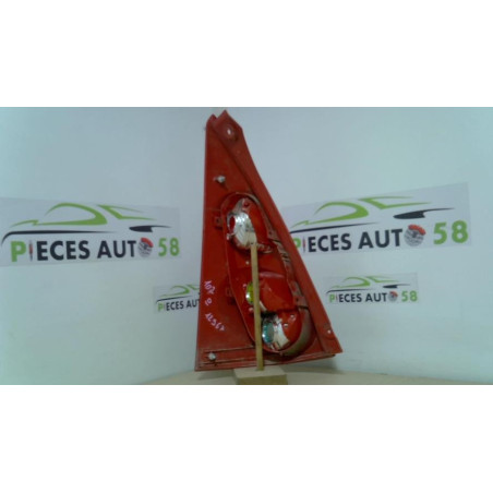 Feu arriere principal droit (feux) PEUGEOT 107 PHASE 1 d’occasion