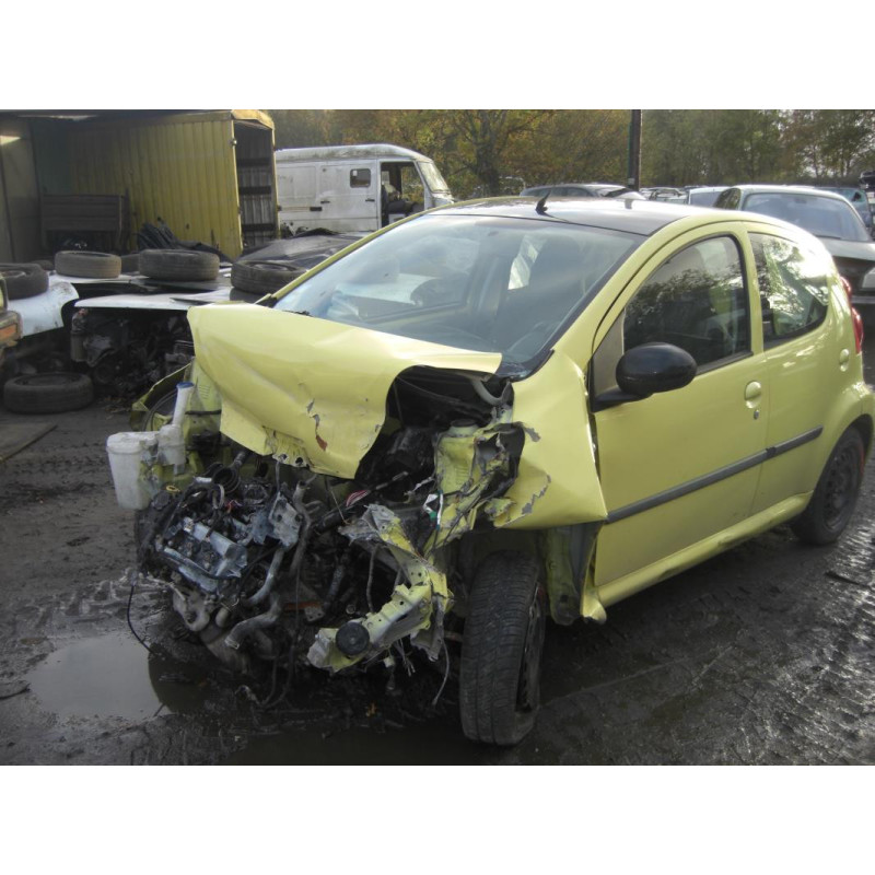 Feu arriere principal droit (feux) PEUGEOT 107 PHASE 1 d’occasion