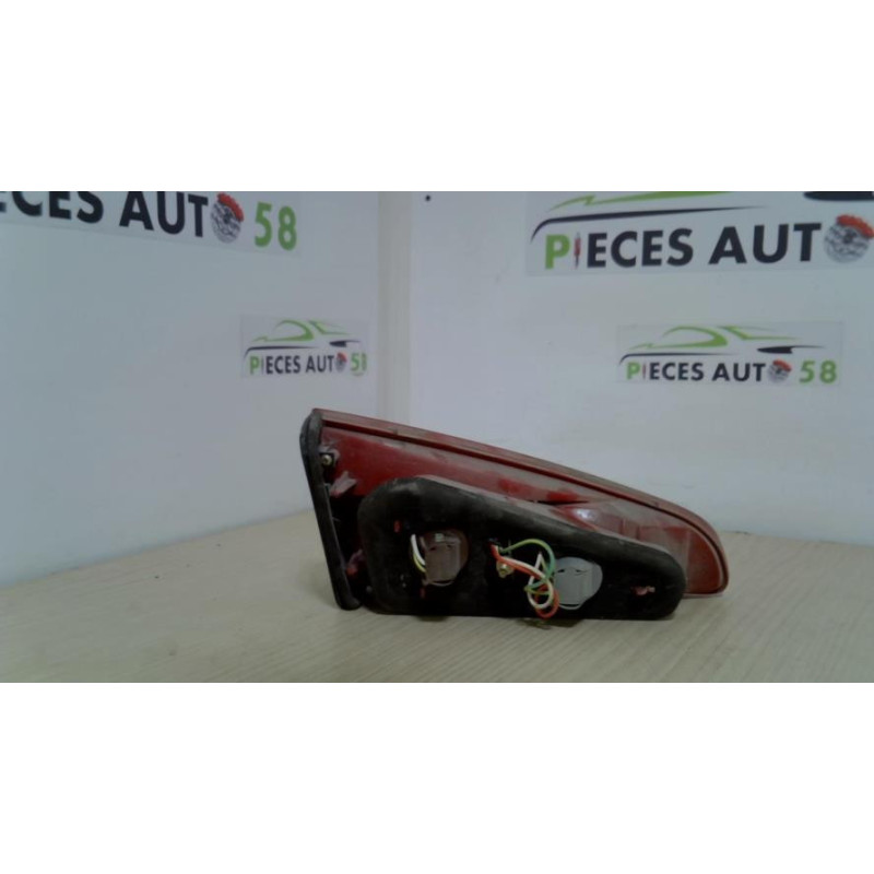 Feu arriere secondaire droit (feux) PEUGEOT 607 PHASE 1 d’occasion