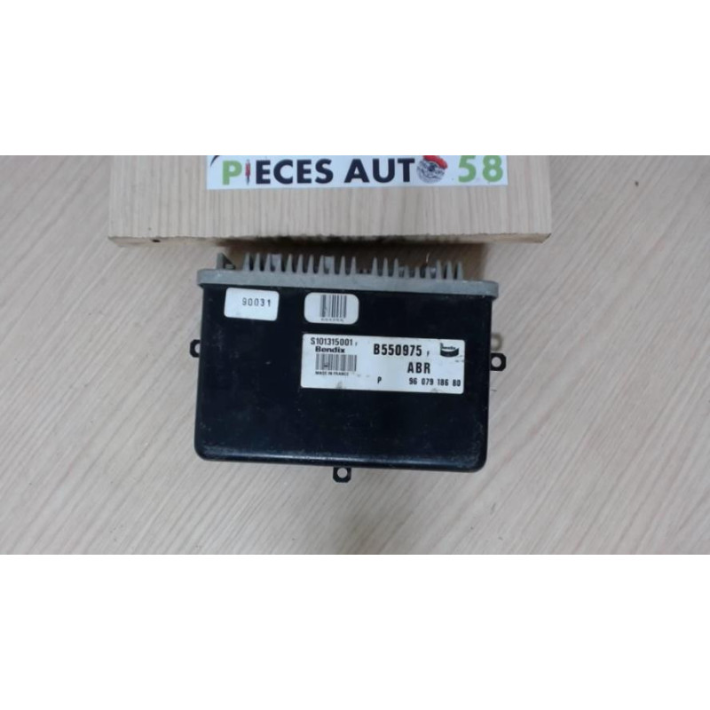 Calculateur boitier electronique ESP/ABS PEUGEOT  d’occasion